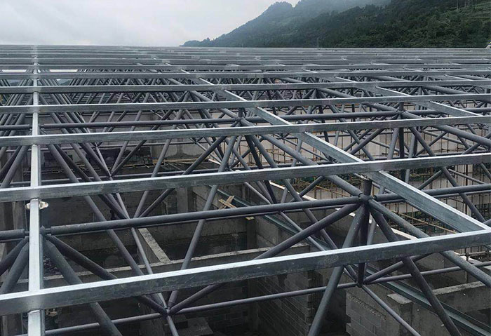 棗莊貴州仁懷冠英學(xué)校藝體樓網(wǎng)架